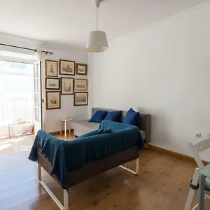 https://apartamento-la-galeria-de-san-antonio.es-andalucia.com